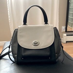 Coach leather 3-in-1 bag . Could be handbag, backpack or crossbody bag